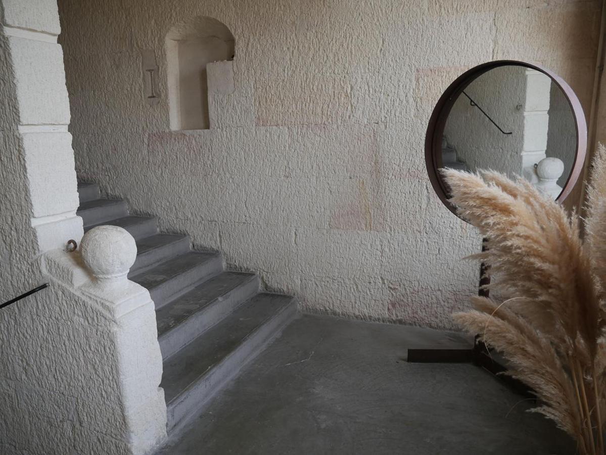 Superbe Appartement Avec Vue Arles Exterior foto