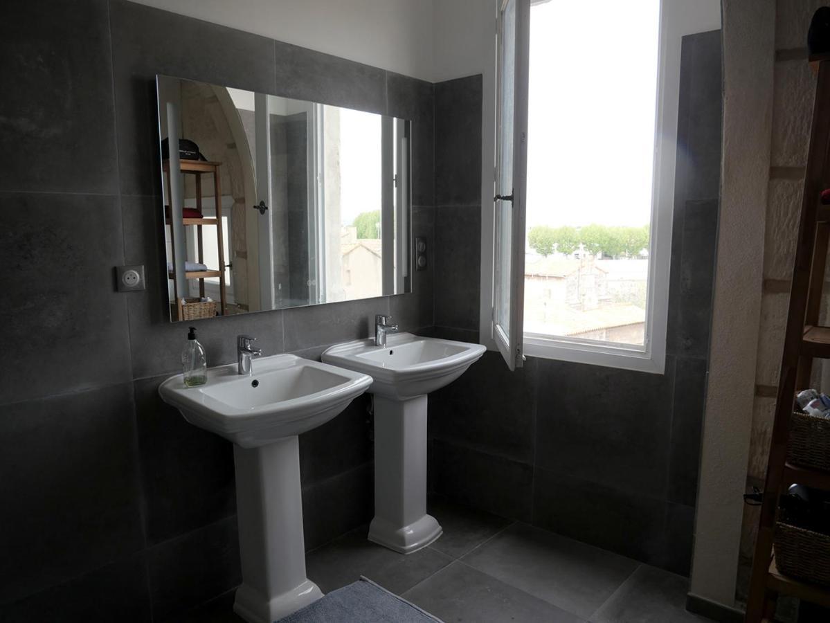 Superbe Appartement Avec Vue Arles Exterior foto